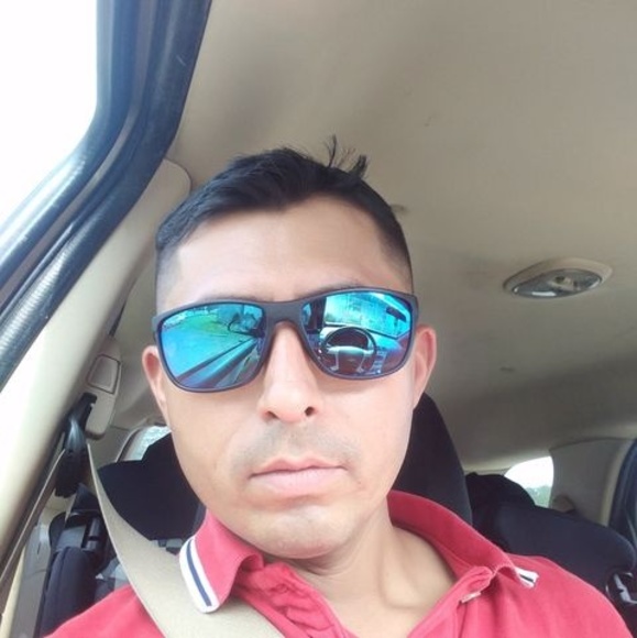 Meet your Posher, Cristobal - Picture 1 of 1